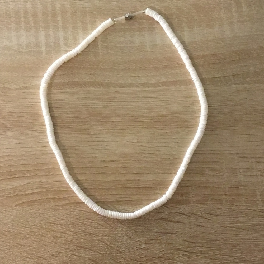 White Beaded Women's Necklace - Minimalist Jewelry
